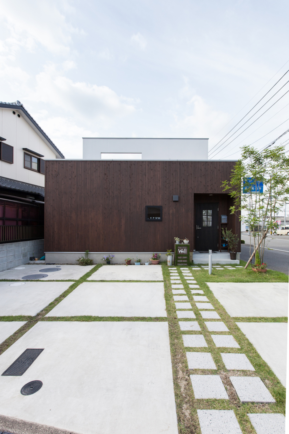 大分市坂ノ市の家（サロン兼自宅・BOX）